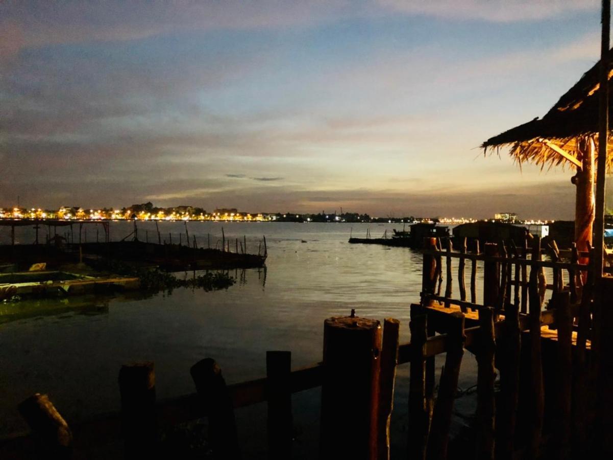Mekong Riverside Homestay Vinh Long Exterior photo